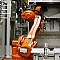 机器人让汽车压铸件加工实现了自动化